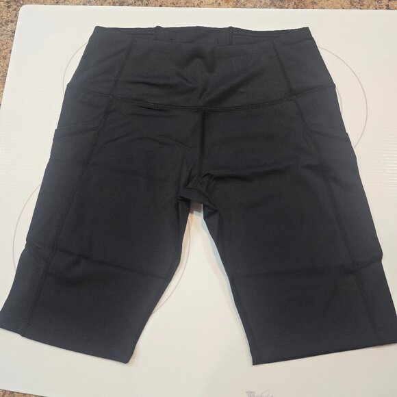 NWT Rrosseyz Women's Workout Shorts w/ Pockets Black Medium - Picture 1 of 5